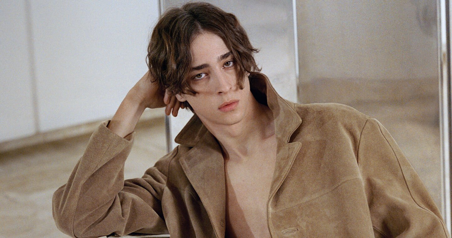 New spring/summer<br>
26 collection